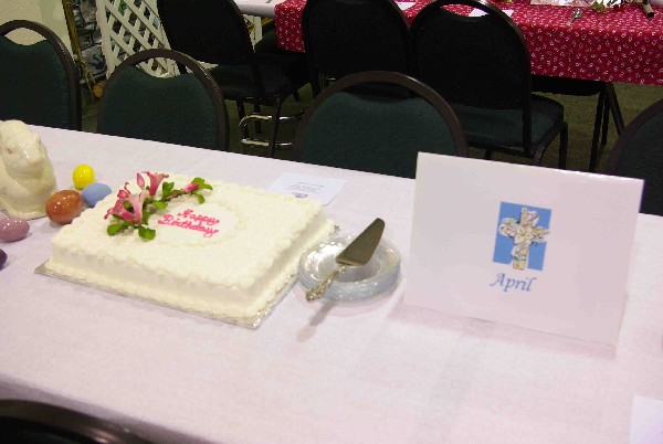 April Birthday Table